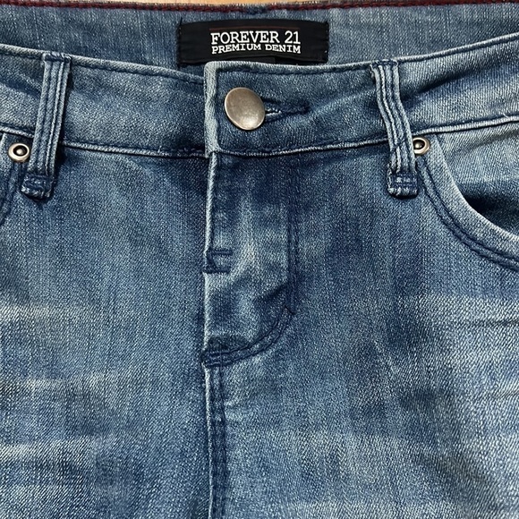 Forever 21 Premium Denim Jeans - Woman's Size 24 - Picture 3 of 6
